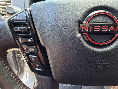 Used 2022 Nissan Frontier PRO-4X w/ Off-Road Protection Package image 19