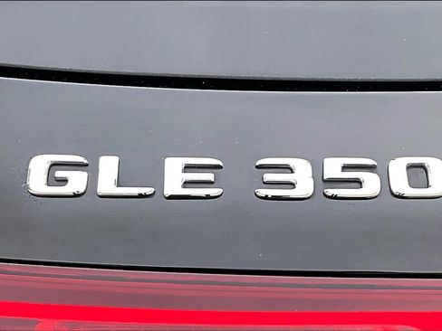 Used 2020 Mercedes-Benz GLE 350 4MATIC image 33