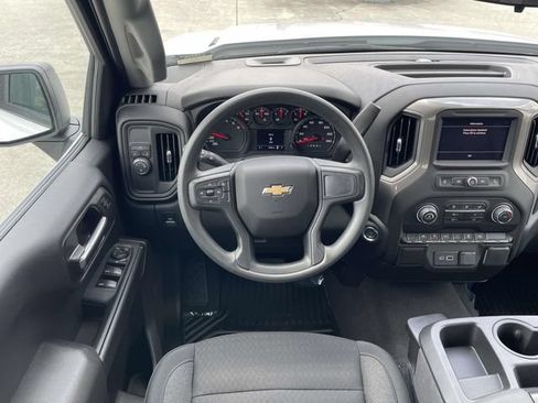 Used 2026 Chevrolet Silverado 1500 Custom w/ LPO, Dark Essentials Package RWD image 11