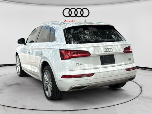 Used 2018 Audi Q5 2.0T Premium Plus w/ Premium Plus Package AWD/4WD image 4
