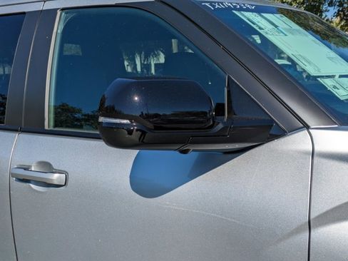 New 2026 Toyota Tundra Limited image 12