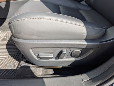 Used 2025 MAZDA CX-30 AWD 2.5 S w/ Premium Package image 13