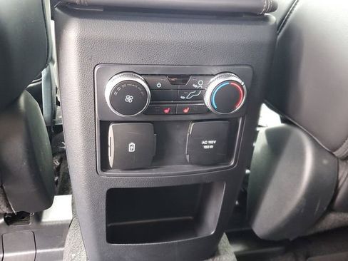 Used 2021 Ford Explorer Platinum w/ Equipment Group 601A image 14