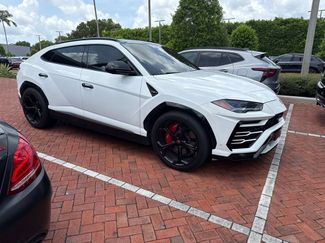 Used 2019 Lamborghini Urus AWD/4WD video 1