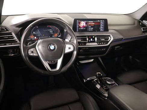 Used 2024 BMW X3 sDrive30i w/ Convenience Package RWD image 2