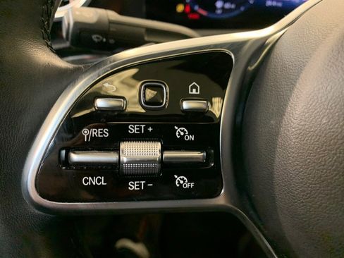 Used 2023 Mercedes-Benz CLA 250 4MATIC image 22