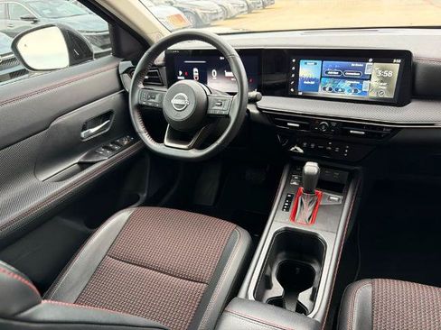 Certified 2025 Nissan Kicks SR AWD/4WD image 23