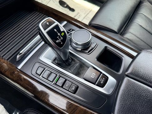 Used 2018 BMW X5 xDrive50i AWD/4WD image 45