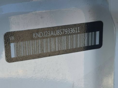 Used 2025 Kia Soul LX w/ LX Technology Package FWD image 27