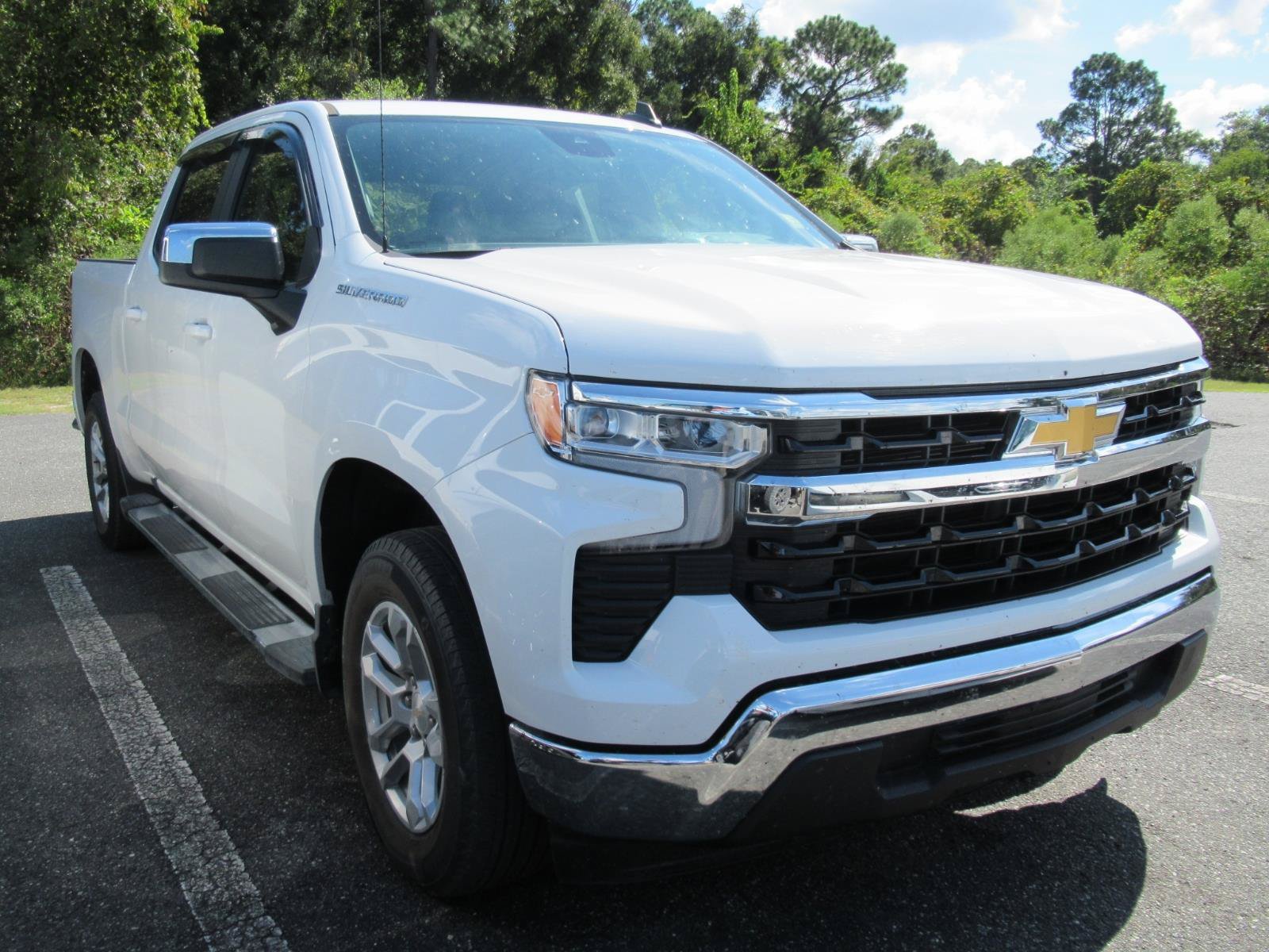 Used 2024 Chevrolet Silverado 1500 LT w/ Protection Package RWD image 1
