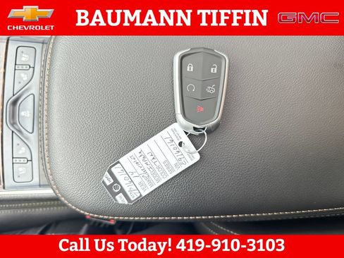 Used 2014 Chevrolet Impala LTZ FWD image 23