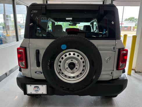 New 2026 Ford Bronco 2-Door AWD/4WD image 5