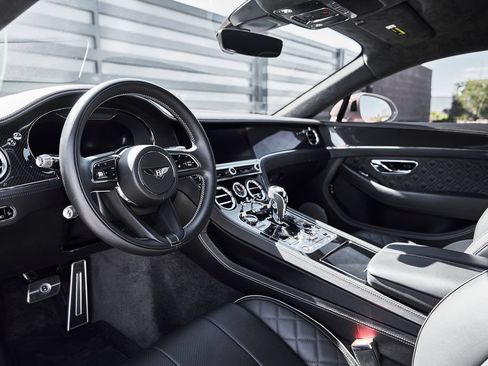 Used 2021 Bentley Continental GT Mulliner AWD/4WD image 2