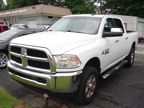Used 2017 RAM 2500 SLT image 1