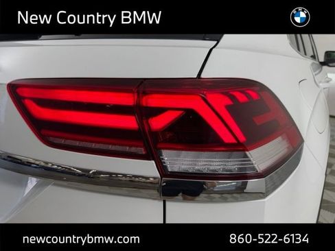 Used 2023 Volkswagen Atlas Cross Sport SEL Premium R-Line AWD/4WD image 32