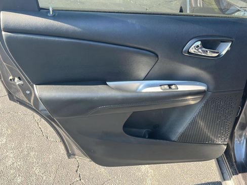 Used 2019 Dodge Journey SE w/ Connectivity Group AWD/4WD image 21