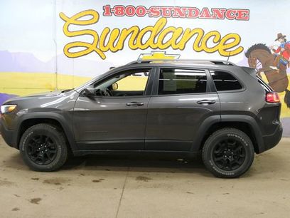Used 2019 Jeep Cherokee Trailhawk