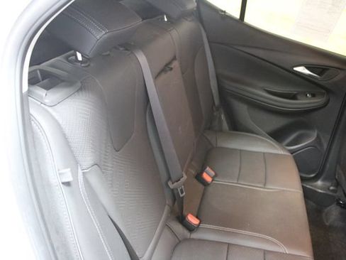 Used 2023 Buick Encore GX Essence w/ Advanced Technology Package AWD/4WD image 9