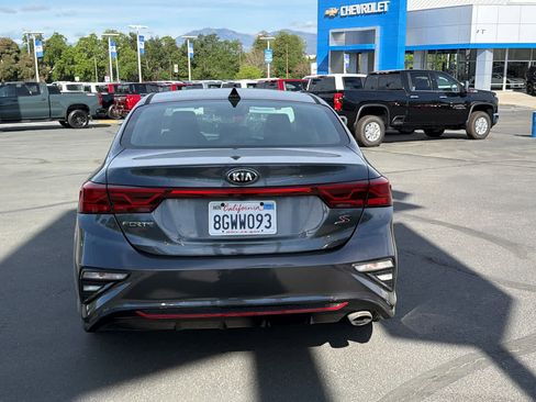 Used 2019 Kia Forte S image 6