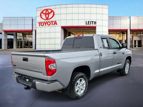 Used 2017 Toyota Tundra SR5 image 5