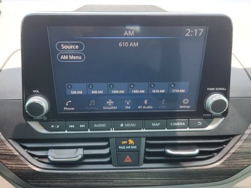 Used 2021 Nissan Altima 2.5 SL FWD image 15