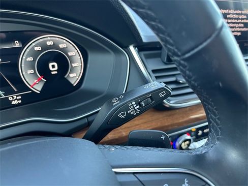 Used 2023 Audi Q5 2.0T Premium Plus w/ Premium Plus Package image 25