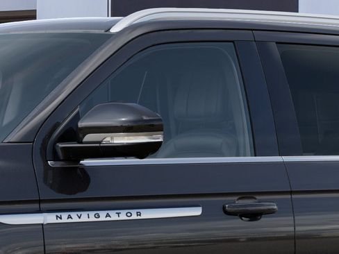 New 2027 Lincoln Navigator Reserve AWD/4WD image 45