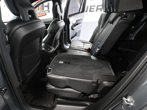 Used 2020 Volvo XC90 T5 R-Design image 42