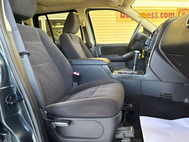 Used 2010 Ford Explorer XLT AWD/4WD image 20