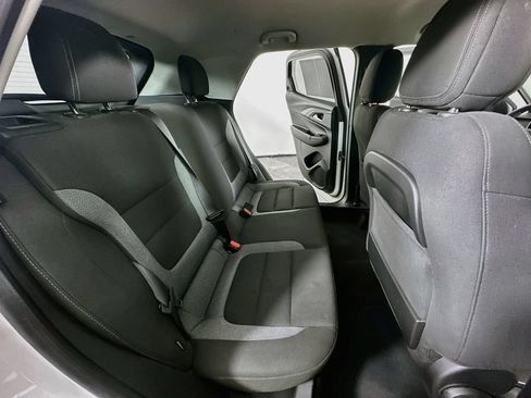 Used 2023 Chevrolet TrailBlazer LT w/ Convenience Package AWD/4WD image 11