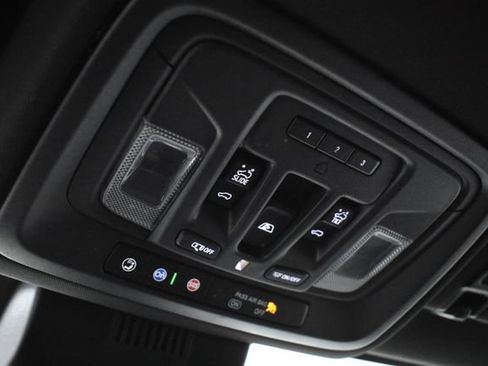 Used 2024 GMC Sierra 1500 AT4 w/ Technology Package image 76