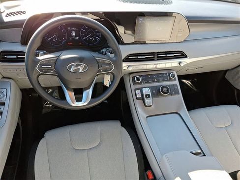 Used 2022 Hyundai Palisade SE image 10