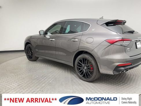 Used 2021 Maserati Levante S GranSport AWD/4WD image 4