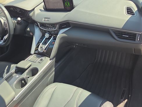 Used 2025 Acura TLX w/ Technology Package FWD image 16
