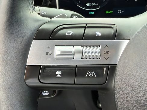 Used 2025 Hyundai Tucson Limited image 20