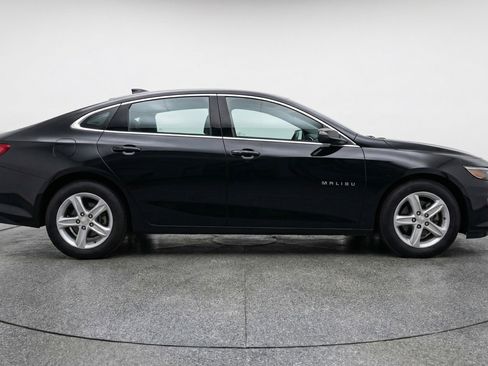 Used 2024 Chevrolet Malibu LT image 11