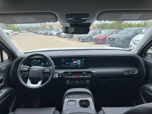 Used 2026 Hyundai Palisade SEL FWD image 24