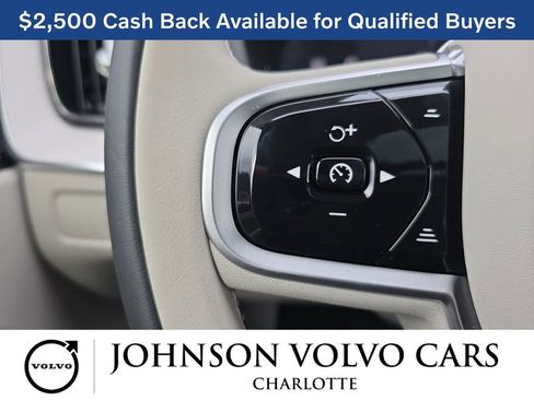 New 2026 Volvo XC60 T8 Ultra w/ Protection Package Premier image 17