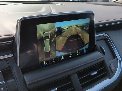 Used 2023 Chevrolet Suburban RST w/ Luxury Package image 29