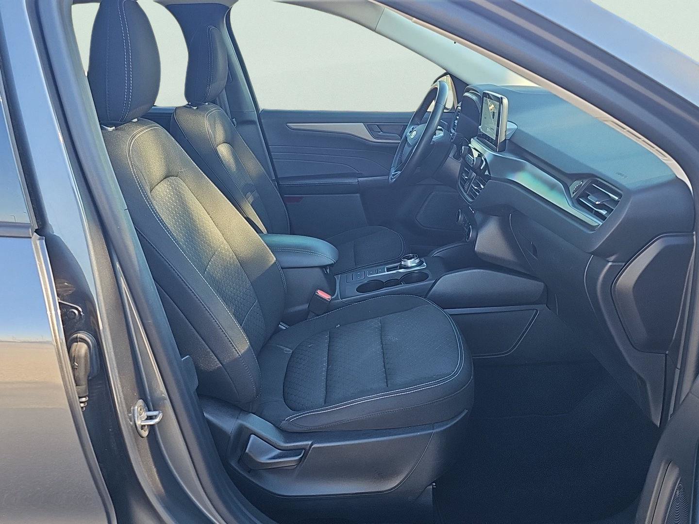 Used 2023 Ford Escape Active w/ Cold Weather Package FWD image 25