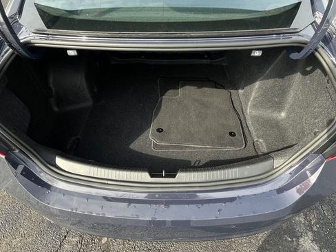 Certified 2025 Chevrolet Malibu LT image 4