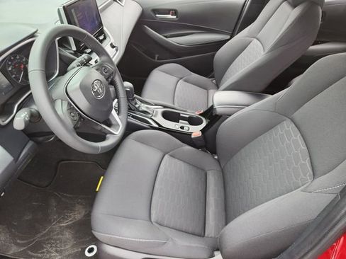 Certified 2025 Toyota Corolla SE FWD image 11
