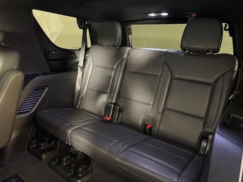 Used 2023 Chevrolet Tahoe Z71 w/ Luxury Package AWD/4WD image 47