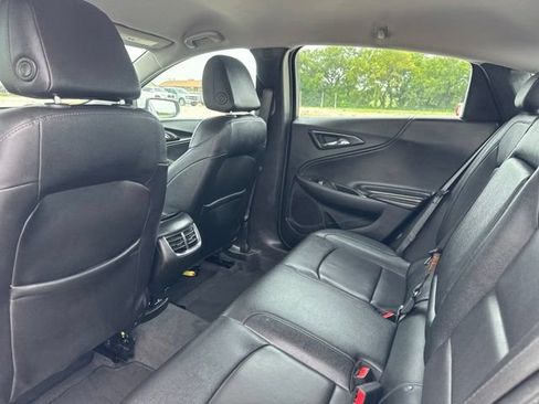 Used 2024 Chevrolet Malibu LT FWD image 23
