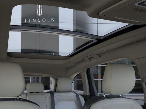 New 2026 Lincoln Nautilus Premier w/ Equipment Group 102A image 22