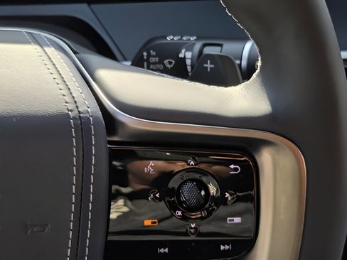 New 2026 INFINITI QX80 4WD w/ Sport Exterior Package image 25