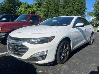 Used 2024 Chevrolet Malibu LT