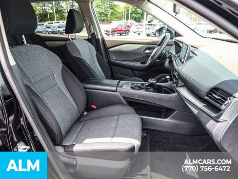 Used 2023 Nissan Rogue SV image 23