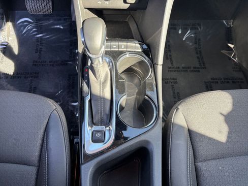 Used 2025 Buick Encore GX Preferred FWD image 40
