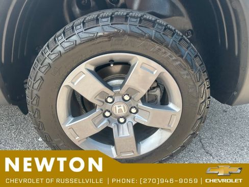 Used 2025 Honda Ridgeline TrailSport image 42
